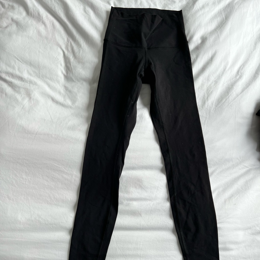 Lululemon classic Black High-Rise Pant 28”